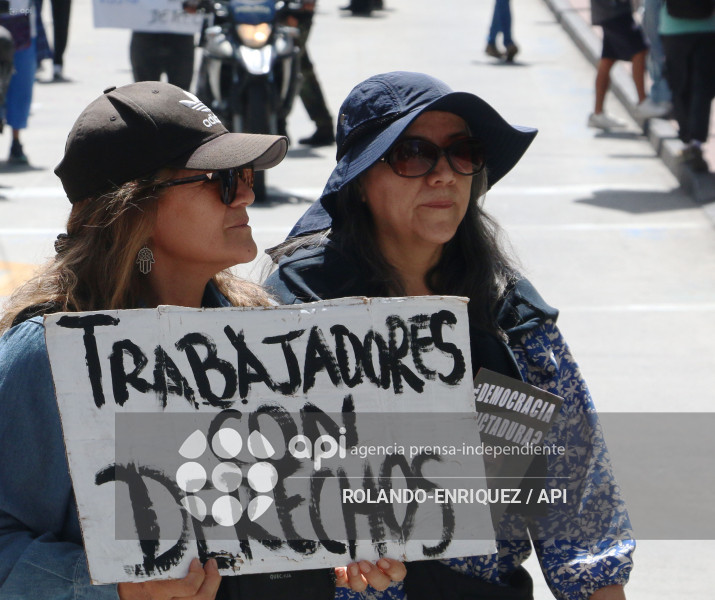 MARCHA 1 DE MAYO QUITO