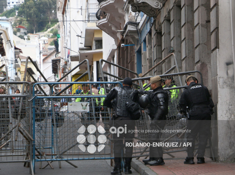 MARCHA 1 DE MAYO QUITO