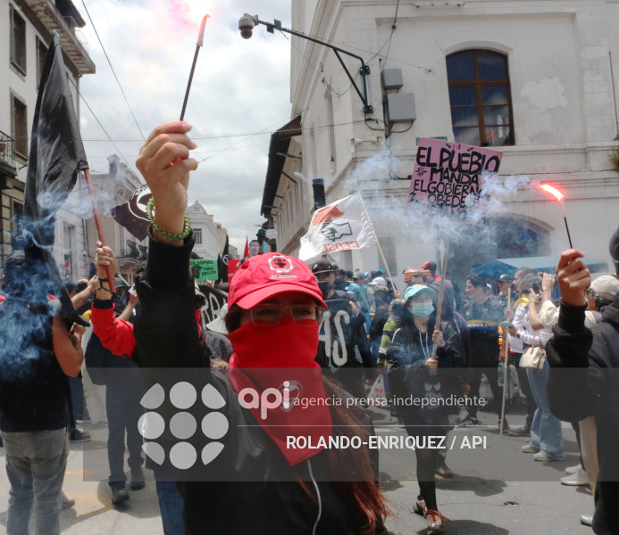 MARCHA 1 DE MAYO QUITO
