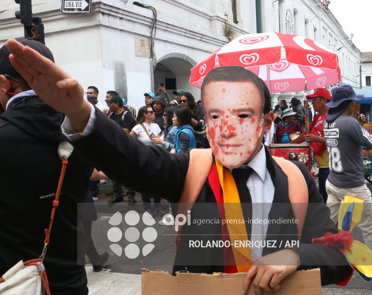 MARCHA 1 DE MAYO QUITO