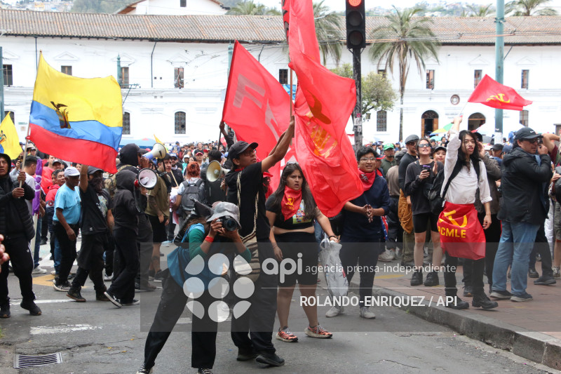 MARCHA 1 DE MAYO QUITO