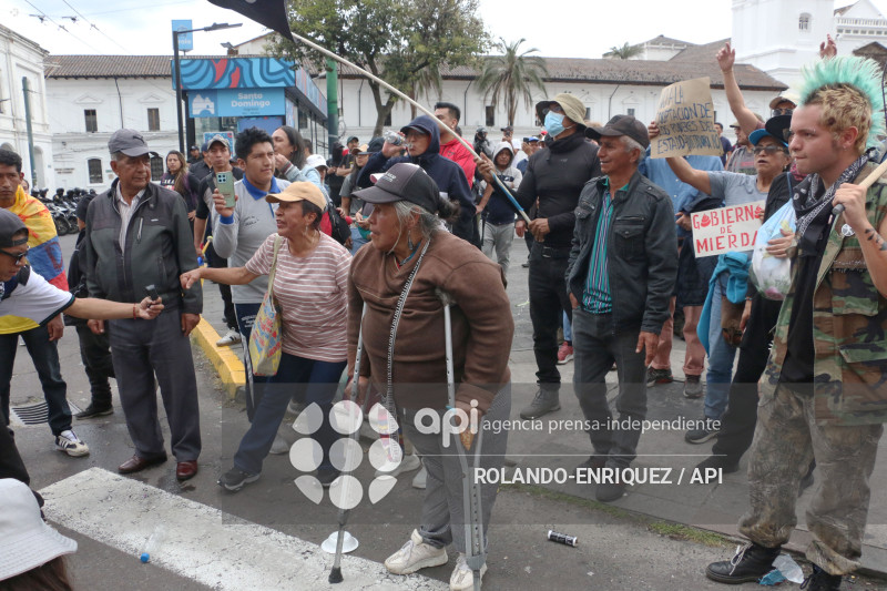 MARCHA 1 DE MAYO QUITO