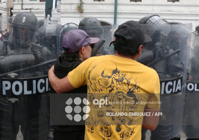 MARCHA 1 DE MAYO QUITO