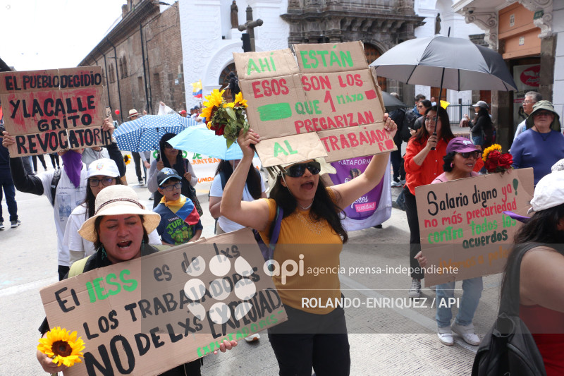 MARCHA 1 DE MAYO QUITO