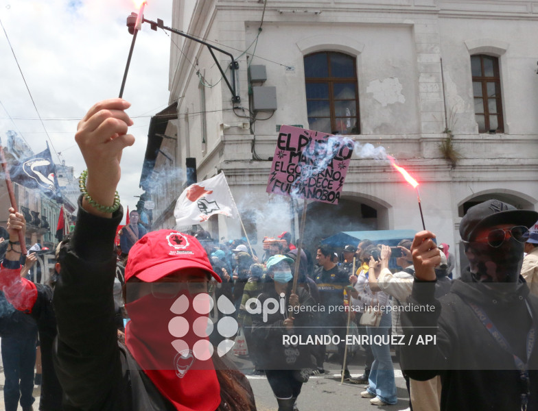 MARCHA 1 DE MAYO QUITO