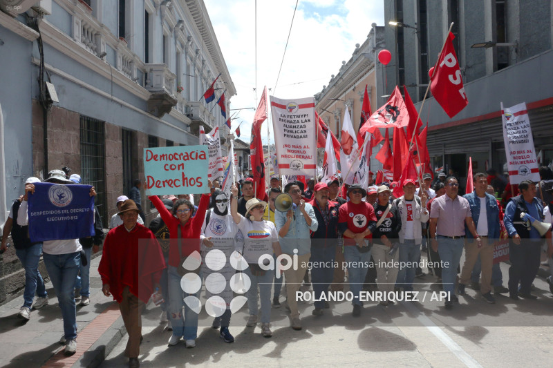 MARCHA 1 DE MAYO QUITO