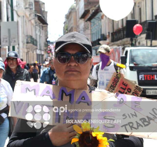 MARCHA 1 DE MAYO QUITO