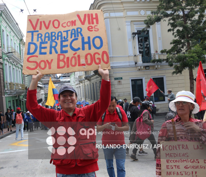 MARCHA 1 DE MAYO QUITO