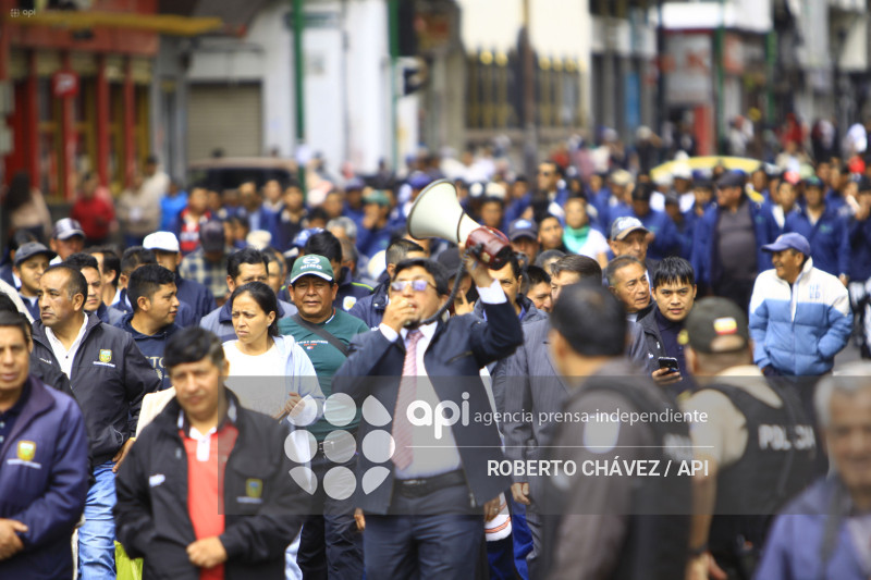 MARCHA 1 DE MAYO AMBATO