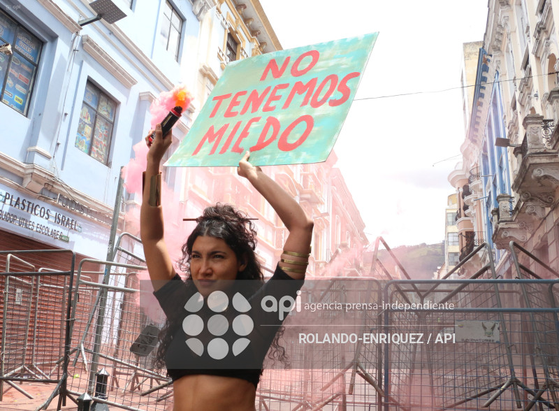 MARCHA 1 DE MAYO QUITO
