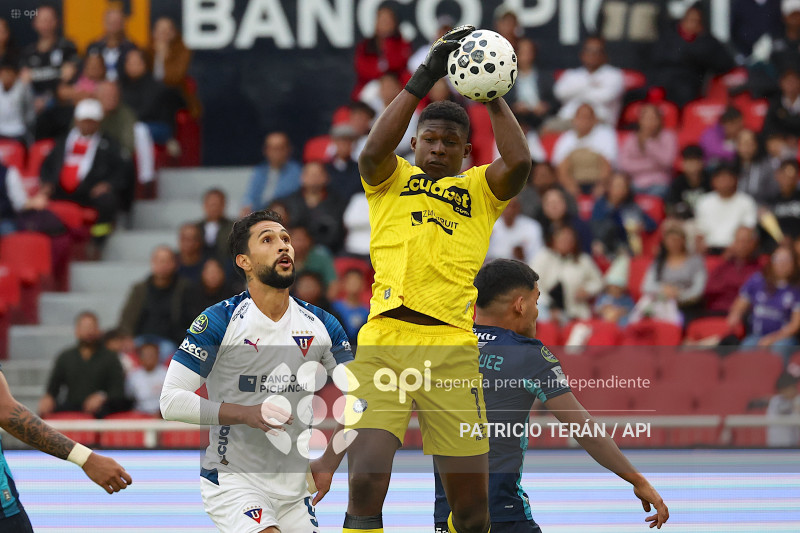 FBL LIGA ECUABET LDU VS GUAYAQUIL CITY