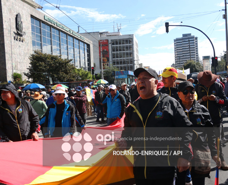 MARCHA 1 DE MAYO QUITO