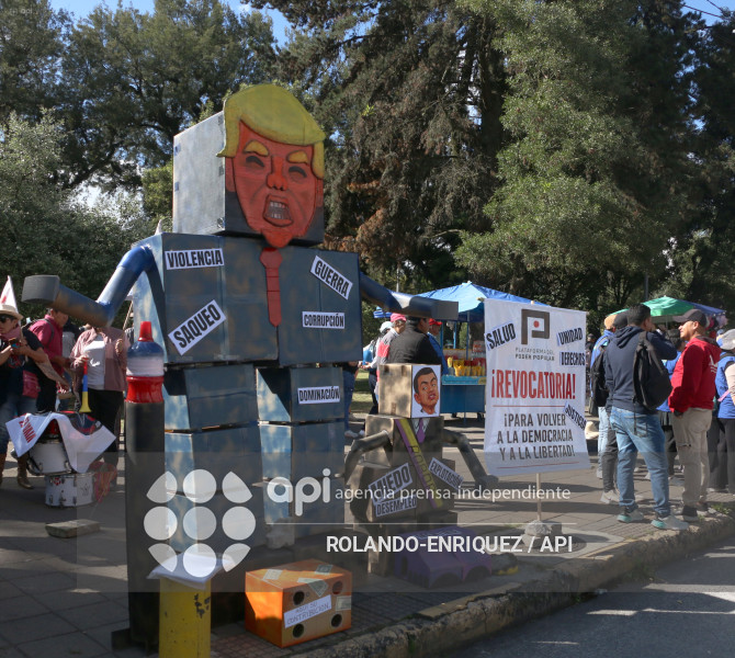 MARCHA 1 DE MAYO QUITO