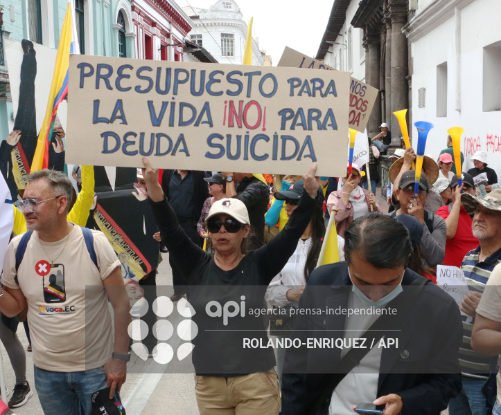 MARCHA 1 DE MAYO QUITO