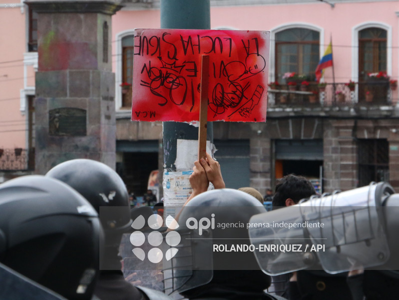 MARCHA 1 DE MAYO QUITO