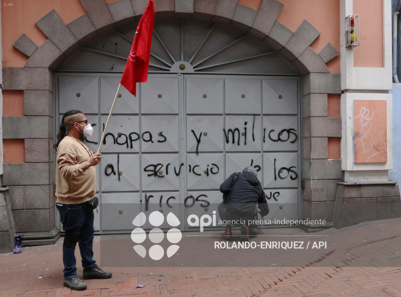 MARCHA 1 DE MAYO QUITO
