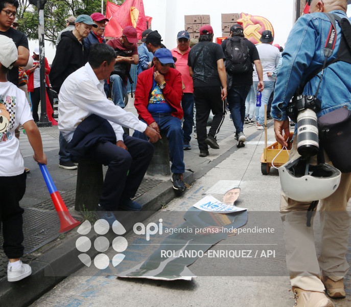 MARCHA 1 DE MAYO QUITO