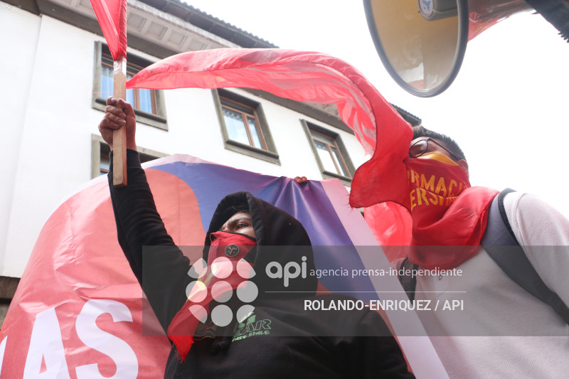 MARCHA 1 DE MAYO QUITO