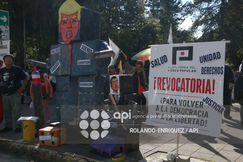 MARCHA 1 DE MAYO QUITO