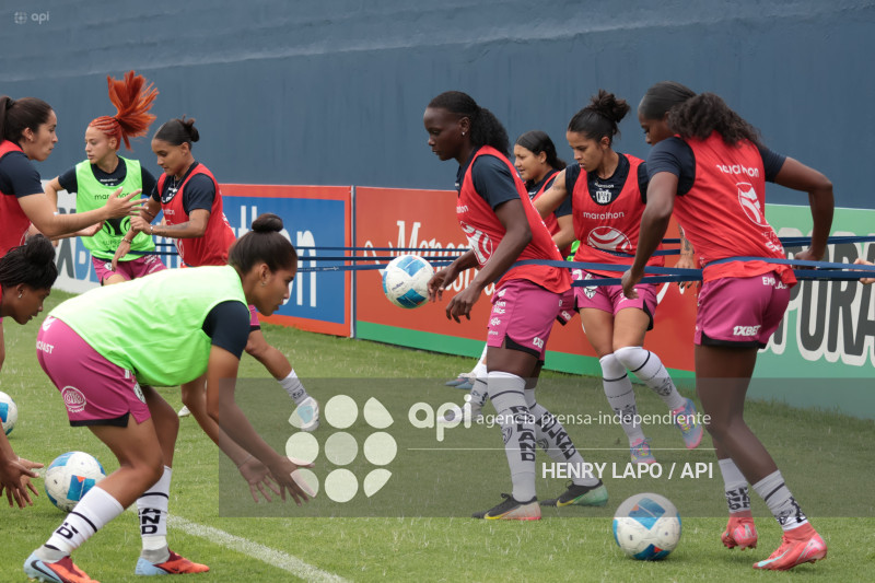 FBL SUPERLIGA FEMENINA DRAGONAS VS BARCELONA