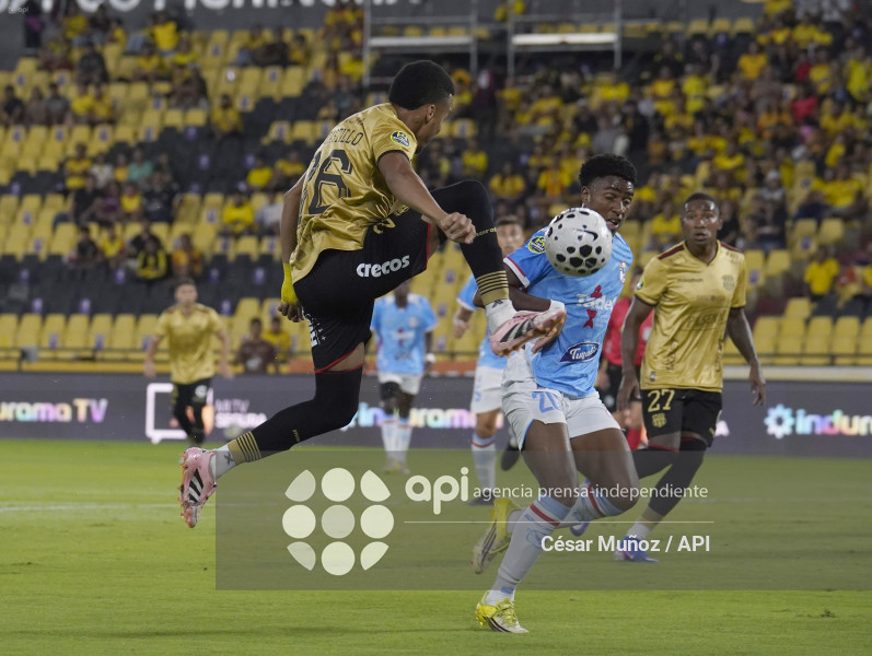 FBL-LIGAPRO-BARCELONA-MANTA