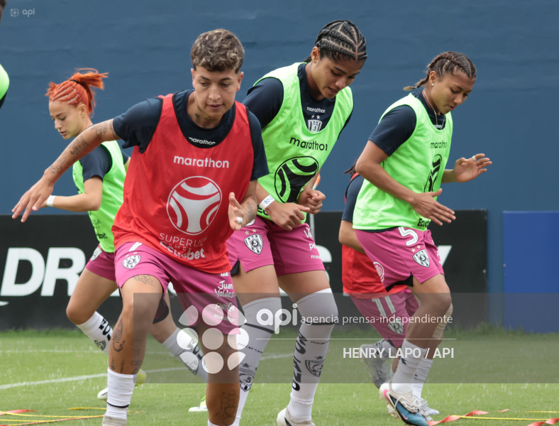FBL SUPERLIGA FEMENINA DRAGONAS VS BARCELONA