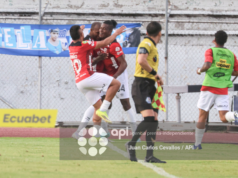 FBL-LIGAECUABET-LEONES FC-EMELEC