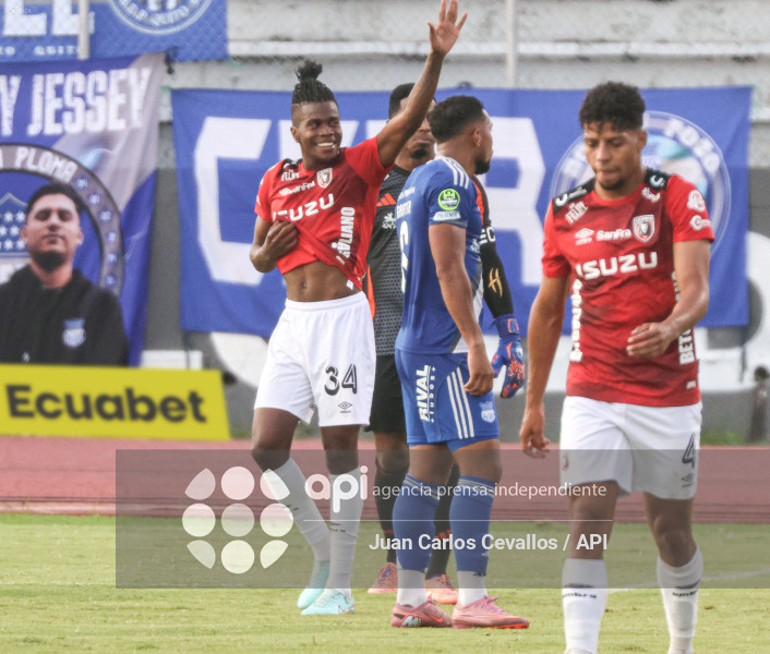 FBL-LIGAECUABET-LEONES FC-EMELEC