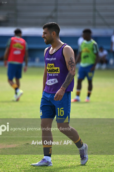 FBL-LIGA ECUABET-DELFIN-MUSHUC RUNA