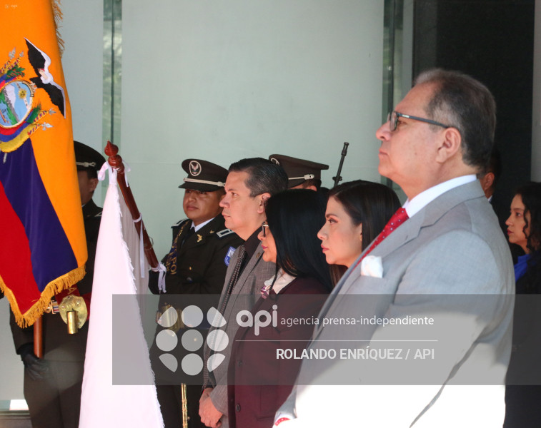 MERCEDES CAICEDO JUDICATURA