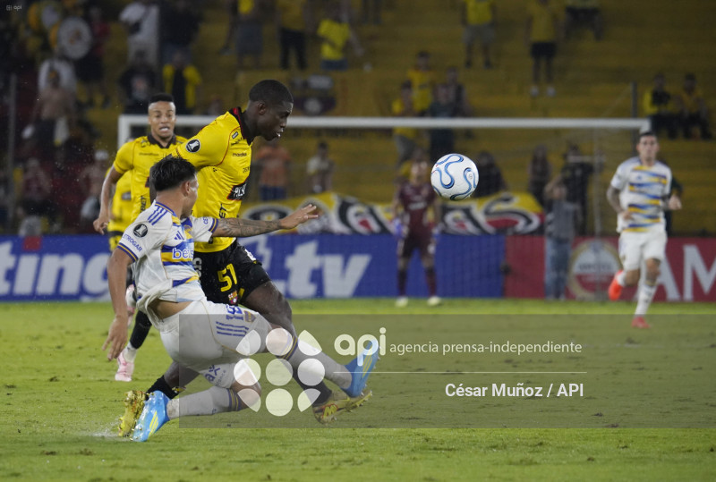 FBL-LIBERTADORES-BARCELONA-BOCA JUNIOR