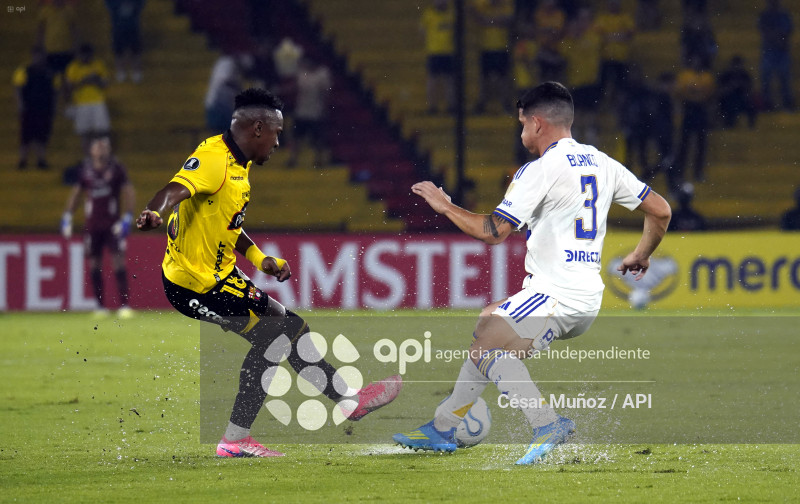 FBL-LIBERTADORES-BARCELONA-BOCA JUNIOR