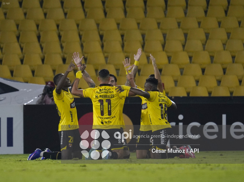FBL-LIBERTADORES-BARCELONA-BOCA JUNIOR