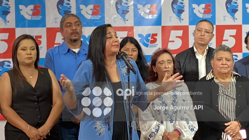 RUEDA DE PRENSA REVOLUCION CIUDADANA