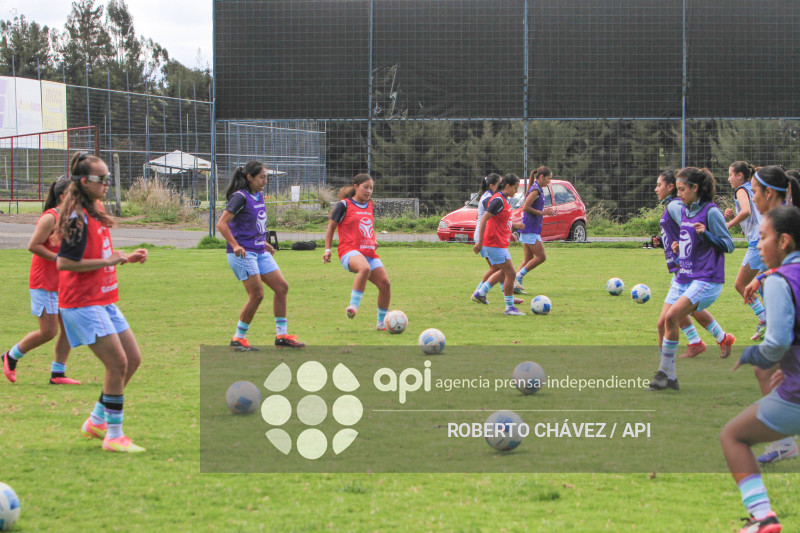 FBL SUPERLIGA FEMENINA MACARA VS ESPUCE