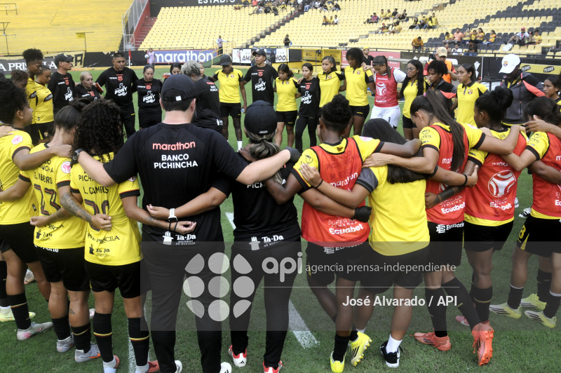 FBL-SUPERLIGAFEMENINA-BARCELONA-EMELEC