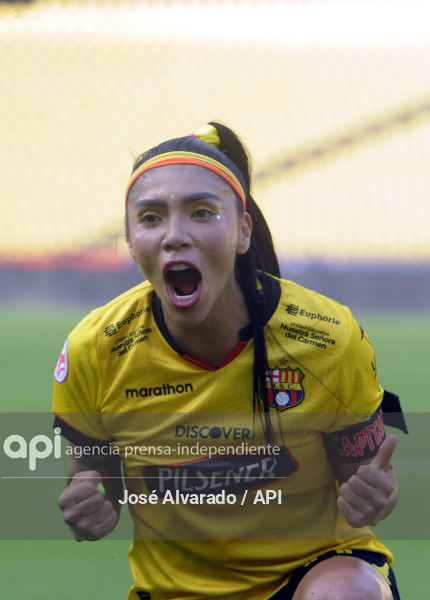 FBL-SUPERLIGAFEMENINA-BARCELONA-EMELEC