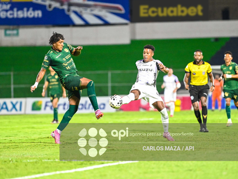 FBL-LIGAECUABET-ORENSE-LEONES