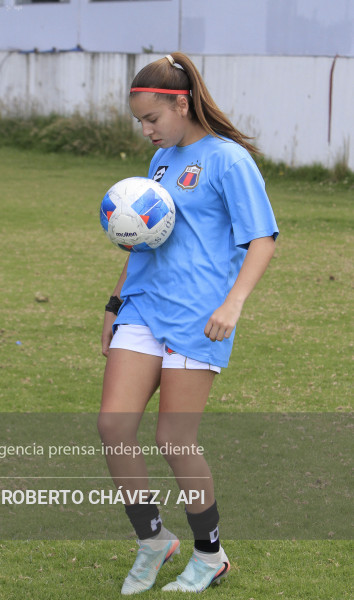 FBL SUPERLIGA FEMENINA MACARA VS ESPUCE