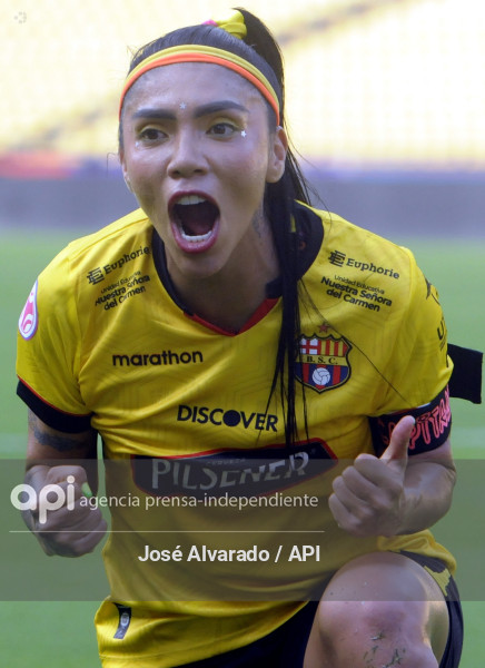 FBL-SUPERLIGAFEMENINA-BARCELONA-EMELEC