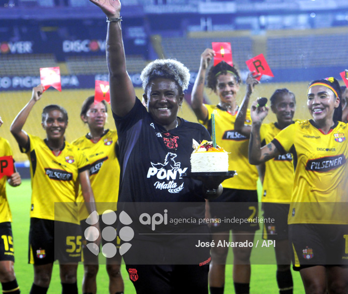 FBL-SUPERLIGAFEMENINA-BARCELONA-EMELEC