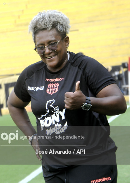 FBL-SUPERLIGAFEMENINA-BARCELONA-EMELEC