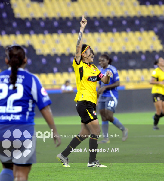 FBL-SUPERLIGAFEMENINA-BARCELONA-EMELEC