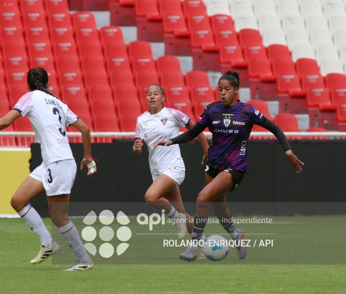 FBL SUPERLIGA FEMENINA LDU QUITO VS IDV