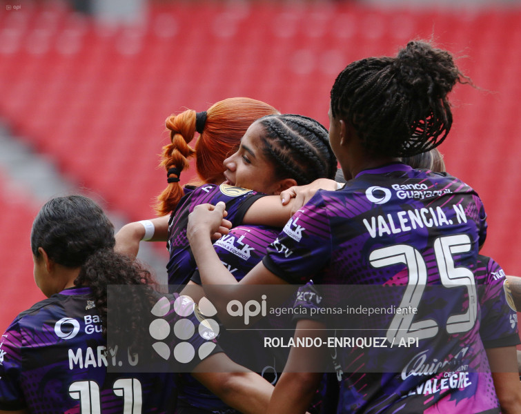 FBL SUPERLIGA FEMENINA LDU QUITO VS IDV