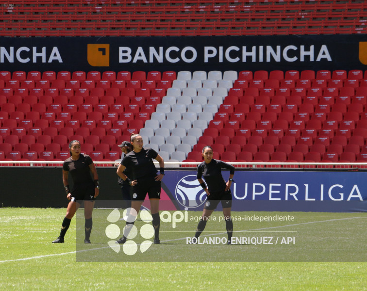 FBL SUPERLIGA FEMENINA LDU QUITO VS IDV