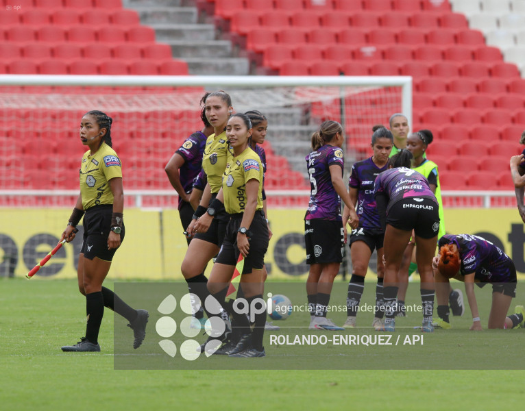 FBL SUPERLIGA FEMENINA LDU QUITO VS IDV