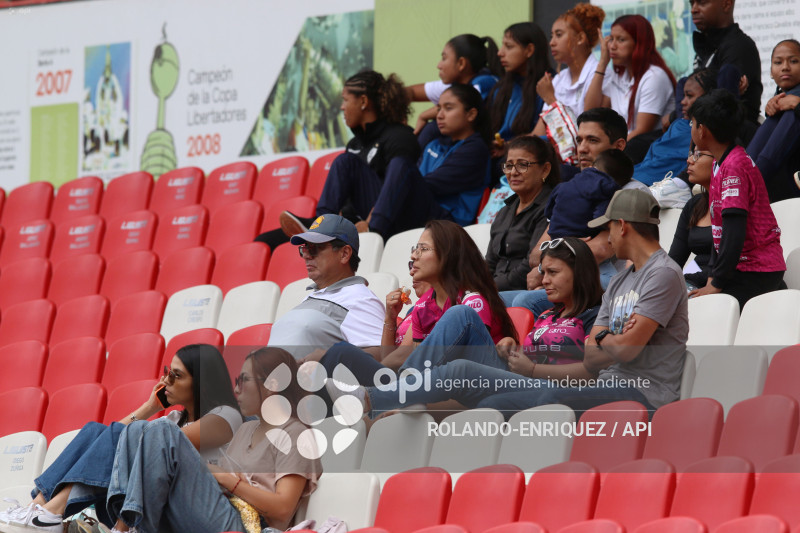 FBL SUPERLIGA FEMENINA LDU QUITO VS IDV