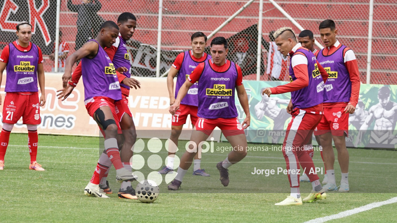 FBL LIGAECUABET-TECNICO-DELFIN
