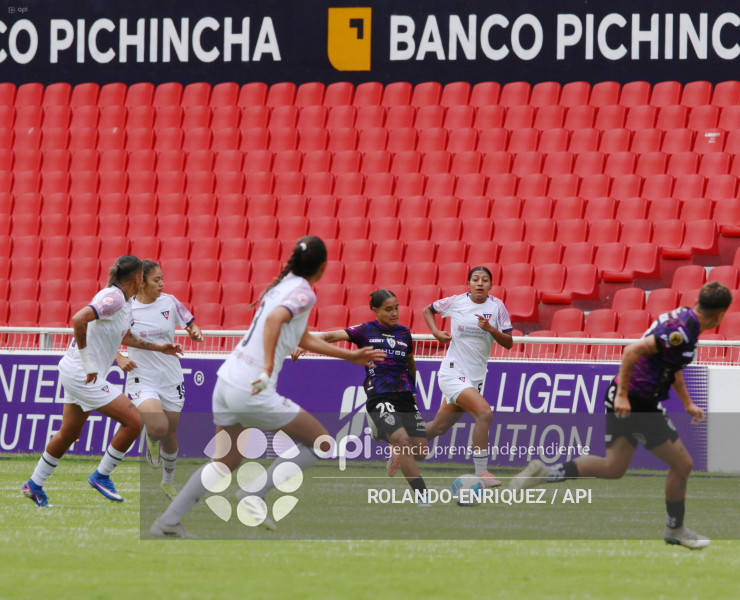 FBL SUPERLIGA FEMENINA LDU QUITO VS IDV